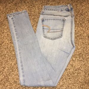 light wash jeans